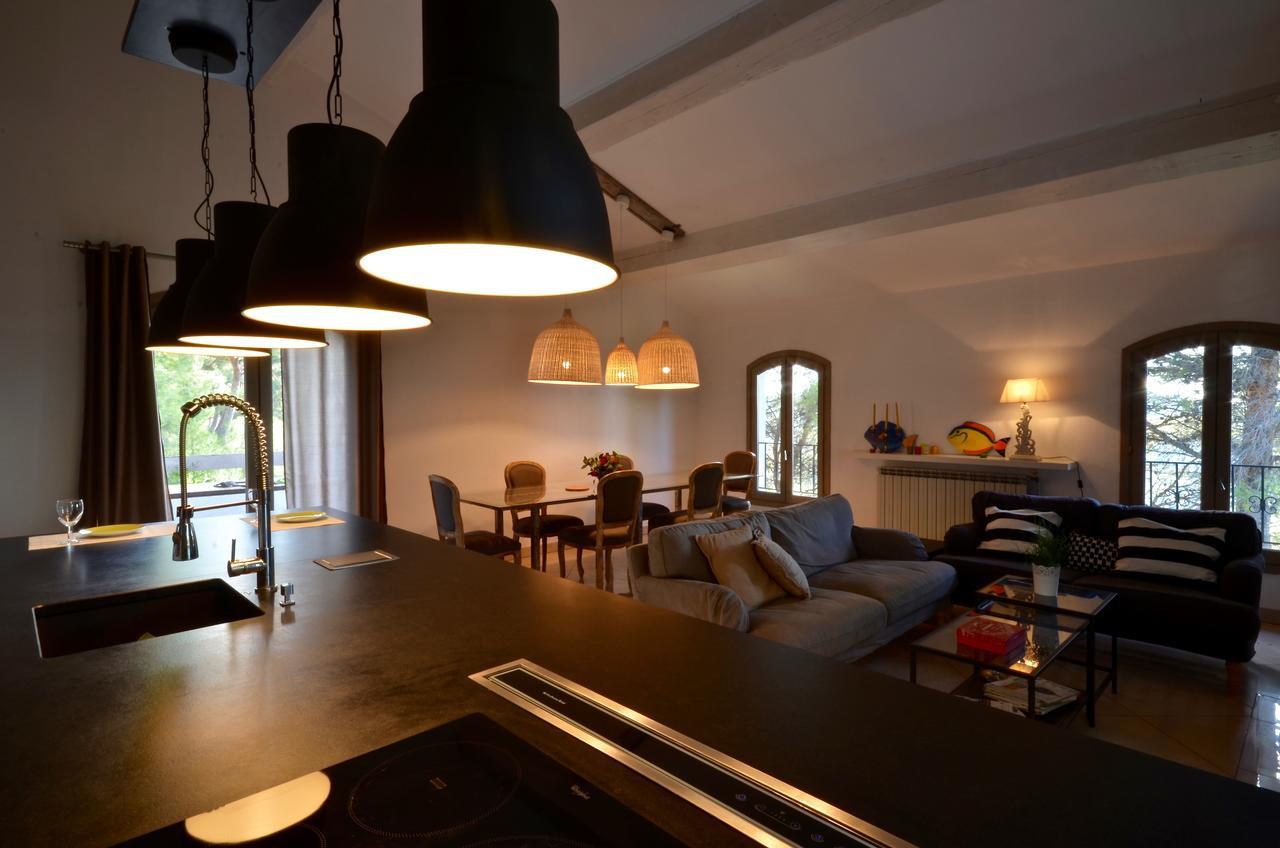 เลอ มา เด รอช Hotel Velaux ภายนอก รูปภาพ